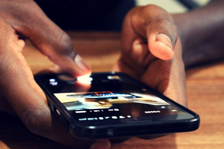 5 puntos claves para elegir la pantalla del Smartphone que mejor se adapte a tus necesidades